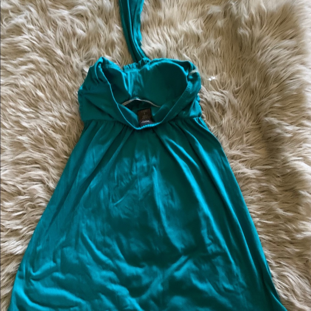Dress - Picture 2 of 6
